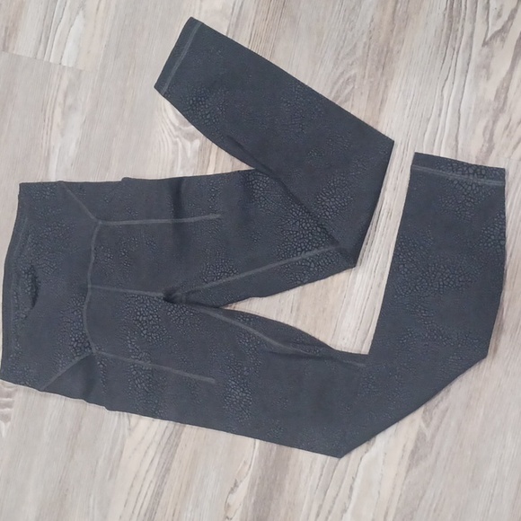 lululemon athletica Pants - Lululemon Athletica Gray Leggings Woman's Size 2